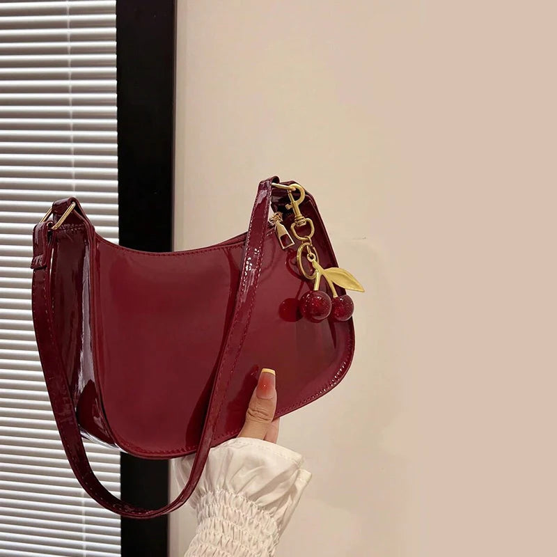 Versatile Fashion Underarm Bag