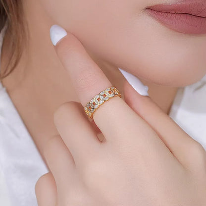 A coin ring for women